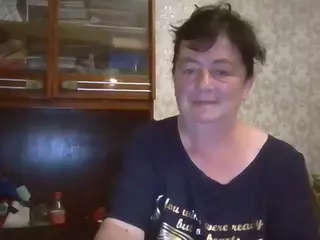 krisshurdlove's Live Sex Cam Show