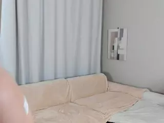 Yourroxy's Live Sex Cam Show