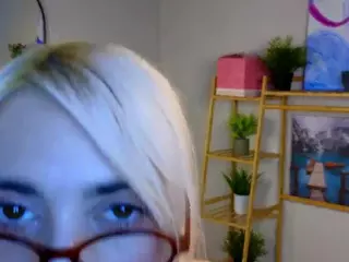 AlbertaDockray's Live Sex Cam Show