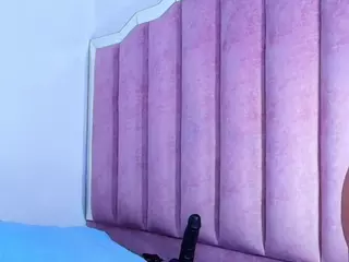 annie-berlin's Live Sex Cam Show