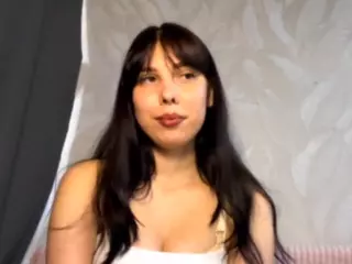 Kira's Live Sex Cam Show