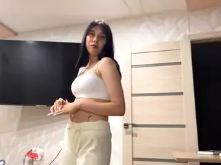 Kira's Live Sex Cam Show