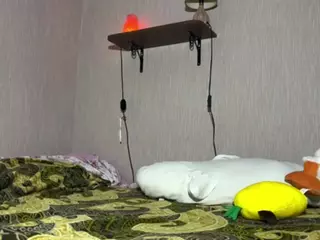 Luna's Live Sex Cam Show