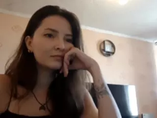 ErlineCurington's Live Sex Cam Show