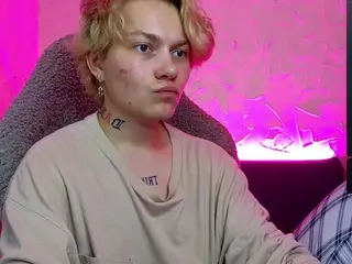 esajukyy's Live Sex Cam Show
