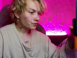 esajukyy's Live Sex Cam Show