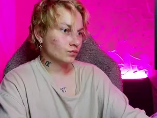 esajukyy's Live Sex Cam Show