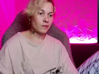 esajukyy's Live Sex Cam Show