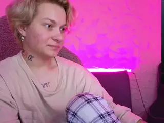 esajukyy's Live Sex Cam Show