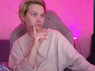 esajukyy's Live Sex Cam Show