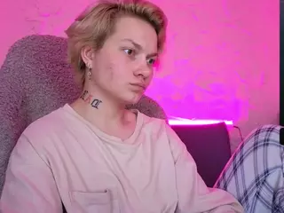 esajukyy's Live Sex Cam Show