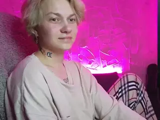 esajukyy's Live Sex Cam Show