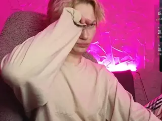 esajukyy's Live Sex Cam Show