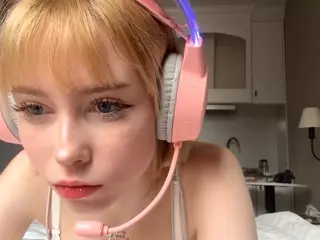EsmaCorby's Live Sex Cam Show