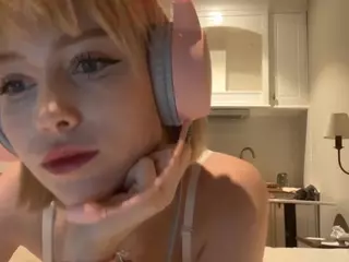 EsmaCorby's Live Sex Cam Show