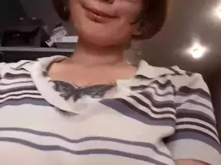 Tanya's Live Sex Cam Show