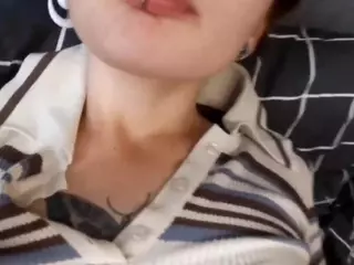 Tanya's Live Sex Cam Show