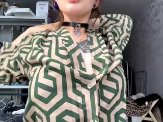 Tanya's Live Sex Cam Show