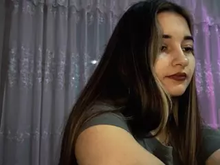 JoanBody's Live Sex Cam Show