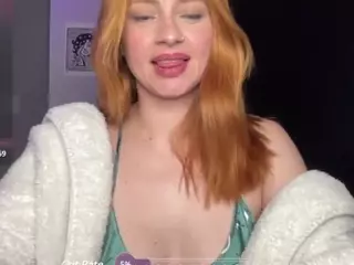 letyxplum's Live Sex Cam Show