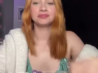 letyxplum's Live Sex Cam Show