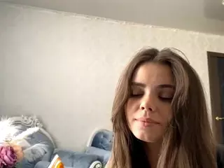 Mia's Live Sex Cam Show