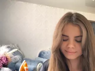 Mia's Live Sex Cam Show