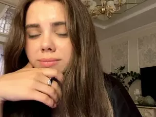 Mia's Live Sex Cam Show