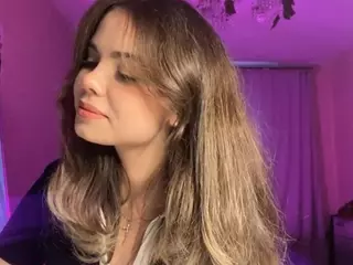 Mia's Live Sex Cam Show