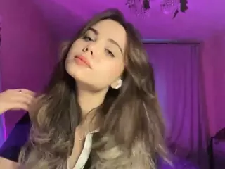 Mia's Live Sex Cam Show