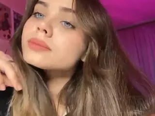 Mia's Live Sex Cam Show