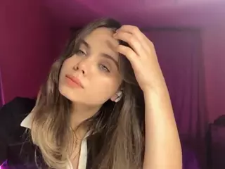 Mia's Live Sex Cam Show