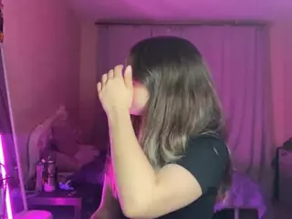 Mia's Live Sex Cam Show