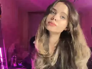 Mia's Live Sex Cam Show