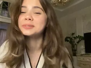 Mia's Live Sex Cam Show