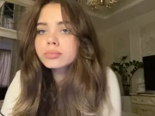 Mia's Live Sex Cam Show