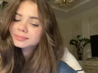 Mia's Live Sex Cam Show