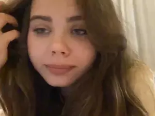 Mia's Live Sex Cam Show