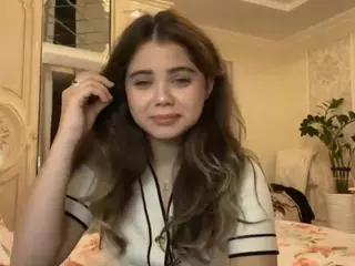 Mia's Live Sex Cam Show