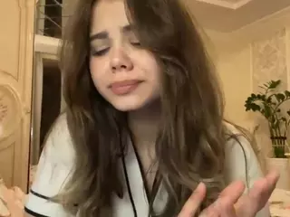 Mia's Live Sex Cam Show