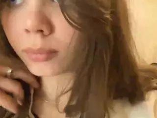 Mia's Live Sex Cam Show