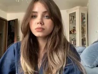 Mia's Live Sex Cam Show