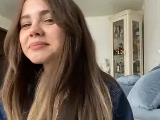 Mia's Live Sex Cam Show