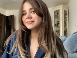 Mia's Live Sex Cam Show