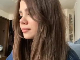 Mia's Live Sex Cam Show