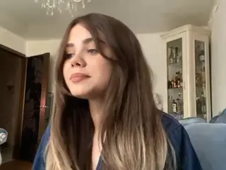 Mia's Live Sex Cam Show