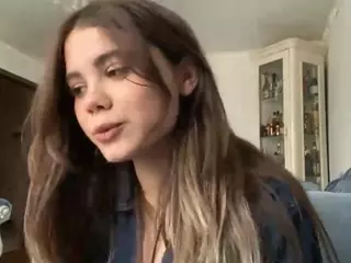 Mia's Live Sex Cam Show