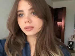 Mia's Live Sex Cam Show