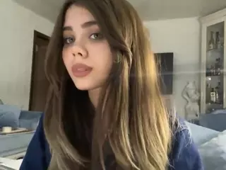 Mia's Live Sex Cam Show
