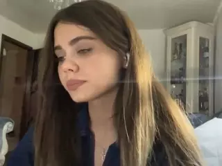 Mia's Live Sex Cam Show